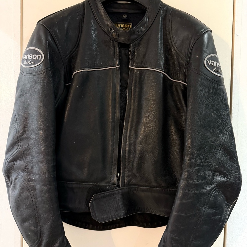 Vanson Leathers Satellite MK2 Sport Jacket–Size 42–Black–Heavyweight Leather